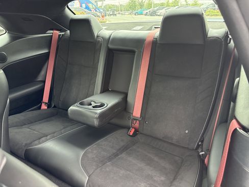 Used 2023 Dodge Challenger SRT Hellcat RWD image 34