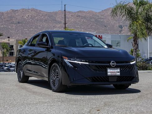 New 2026 Nissan Sentra SV FWD image 2