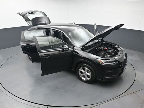 Certified 2025 Honda HR-V LX image 47
