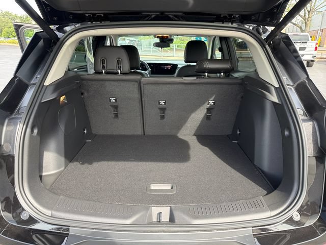 Certified 2026 Buick Encore GX Preferred w/ Comfort Package FWD image 22