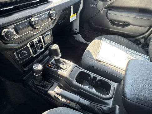 New 2026 Jeep Wrangler Sport AWD/4WD image 29