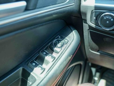 Used 2024 Ford Edge ST-Line AWD/4WD image 31