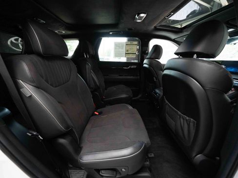Used 2025 Hyundai Palisade Calligraphy AWD/4WD image 25