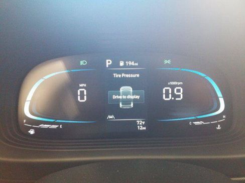 New 2026 Hyundai Venue SEL FWD image 10