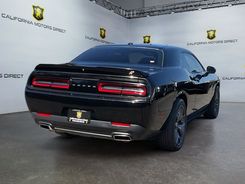 Used 2019 Dodge Challenger SXT w/ Cold Weather Group AWD/4WD image 5