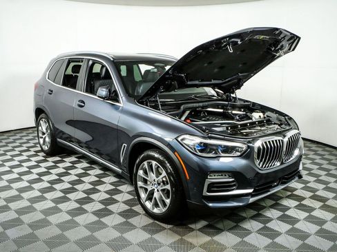 Used 2020 BMW X5 xDrive40i AWD/4WD image 35