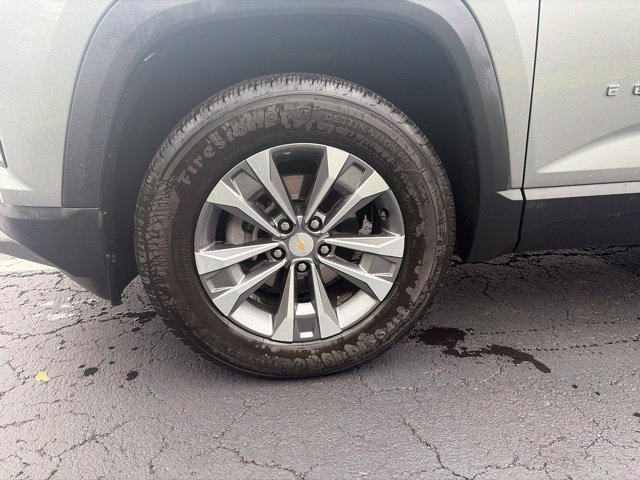 Used 2026 Chevrolet Equinox LT FWD image 4