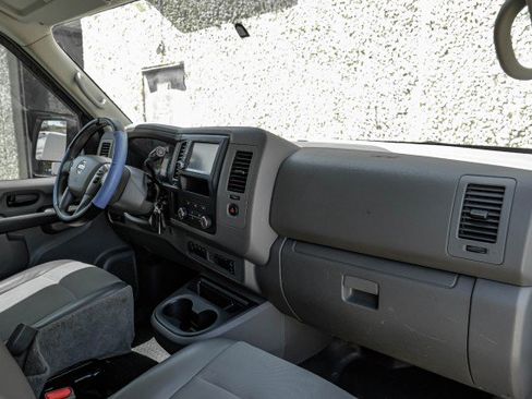 Used 2021 Nissan NV 1500 SV RWD image 18