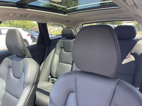 Used 2023 Volvo XC60 B5 Plus w/ Climate Package AWD/4WD image 15