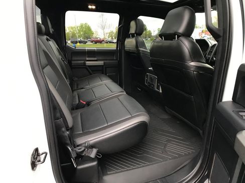 Used 2019 Ford F150 Raptor w/ Equipment Group 802A Luxury AWD/4WD image 12
