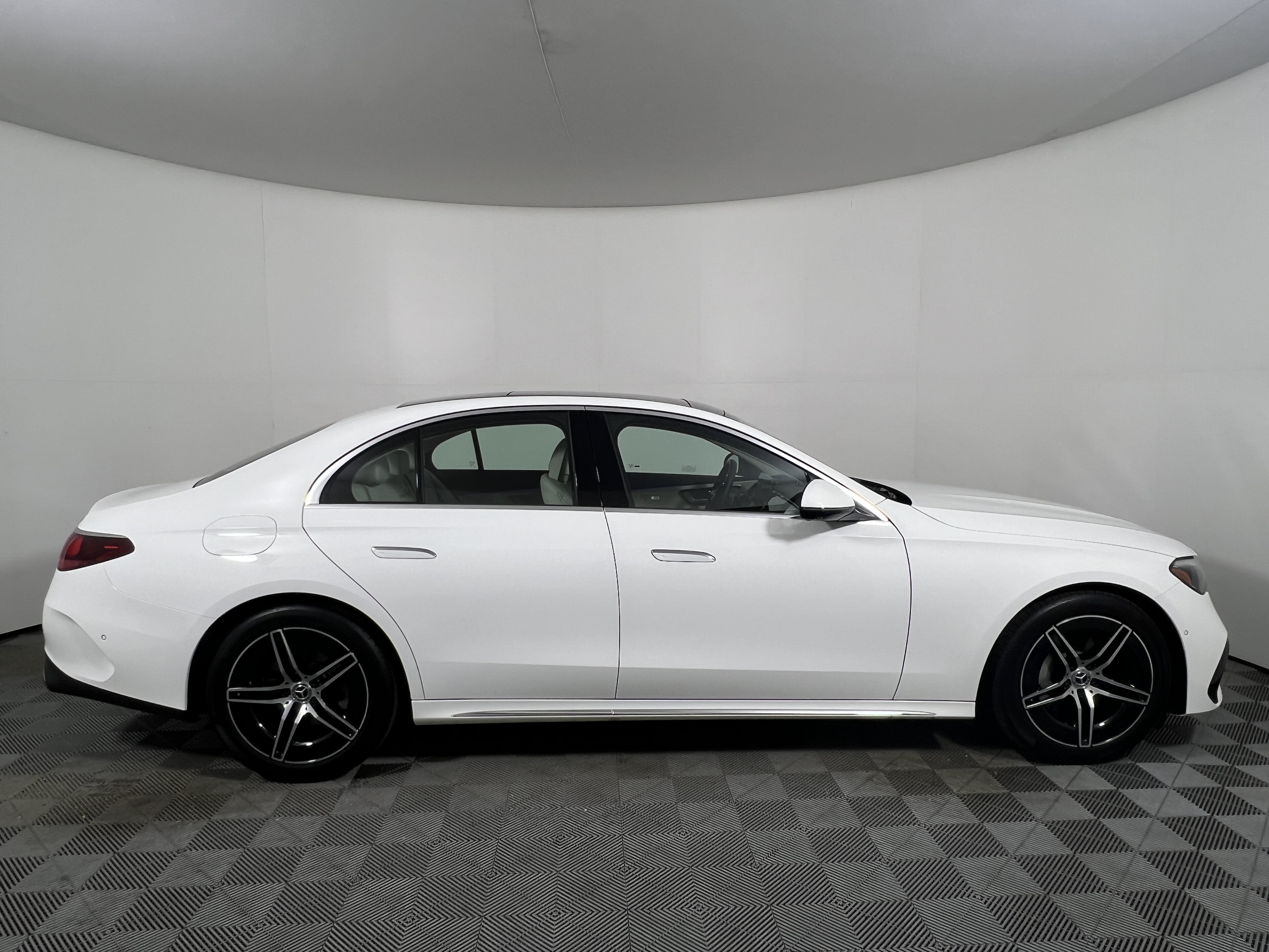 Certified 2026 Mercedes-Benz E 350 4MATIC Sedan image 6