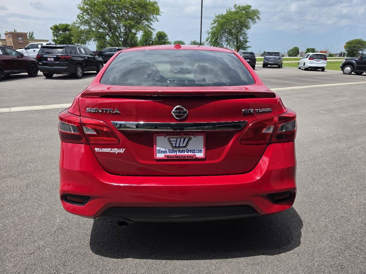 Used 2019 Nissan Sentra SR Turbo FWD image 10