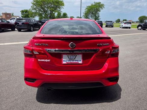 Used 2019 Nissan Sentra SR Turbo FWD image 10