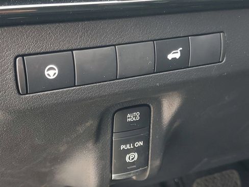 New 2025 Nissan Murano SV image 14