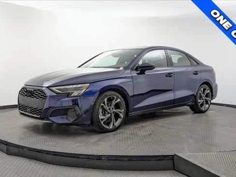 Used 2023 Audi A3 2.0T Premium Plus w/ Premium Plus Package FWD image 2