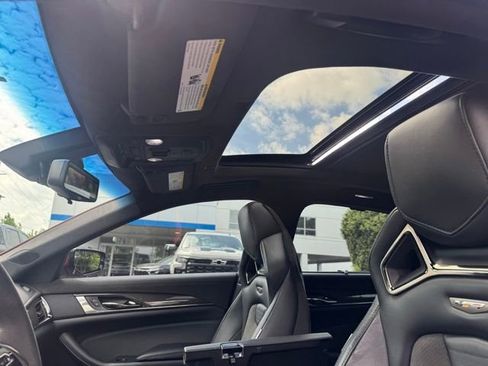 Used 2019 Cadillac CTS V w/ Luxury Package RWD image 26