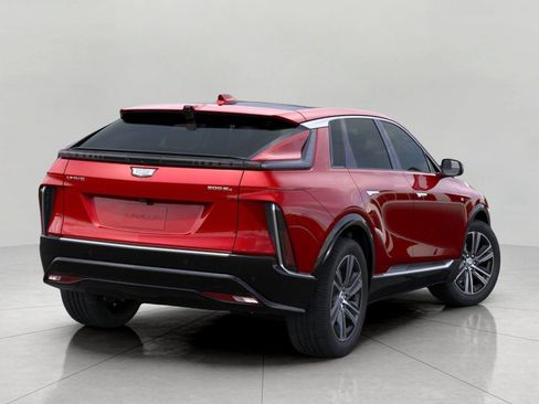 New 2026 Cadillac Lyriq Premium Luxury AWD/4WD image 4