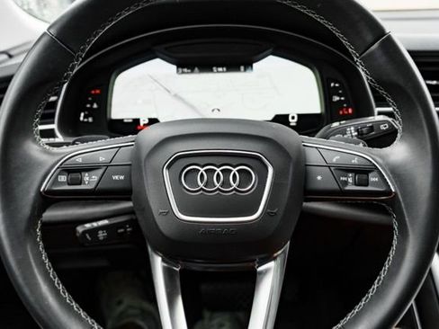 Used 2023 Audi Q8 Premium AWD/4WD image 12