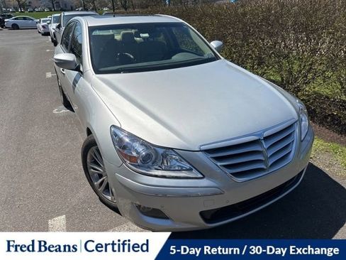 Used 2011 Hyundai Genesis 3.8 w/ Technology Pkg 4 image 15