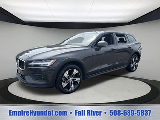 Used 2025 Volvo V60 B5 Cross Country Plus AWD/4WD 360° Tour