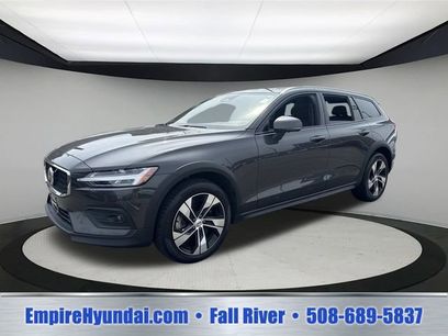 Used 2025 Volvo V60 B5 Cross Country Plus