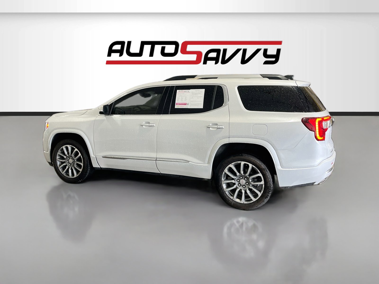 Used 2023 GMC Acadia AT4 w/ Preferred Package AWD/4WD image 4