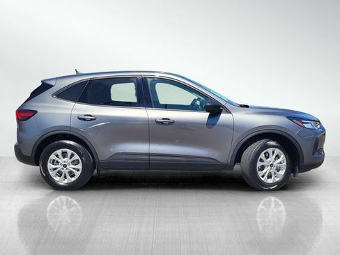Used 2025 Ford Escape Active w/ Cold Weather Package AWD/4WD image 3