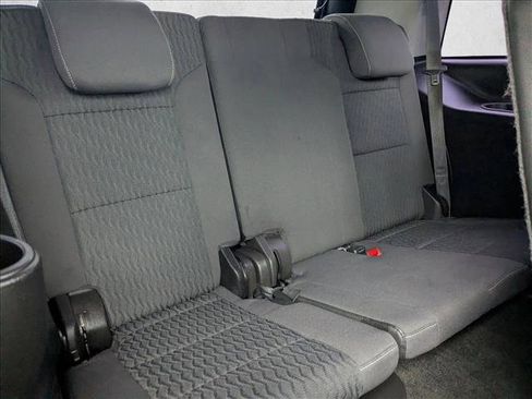 Used 2018 GMC Yukon SLE w/ SLE Value Package image 21