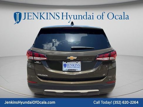 Used 2024 Chevrolet Equinox LT FWD image 4