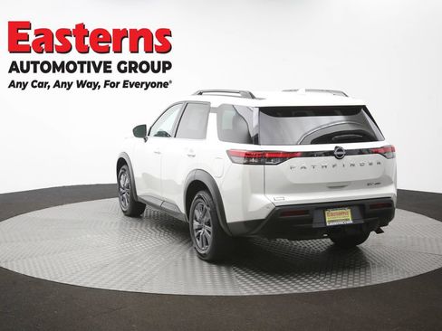 Used 2023 Nissan Pathfinder SV w/ SV Premium Package AWD/4WD image 68