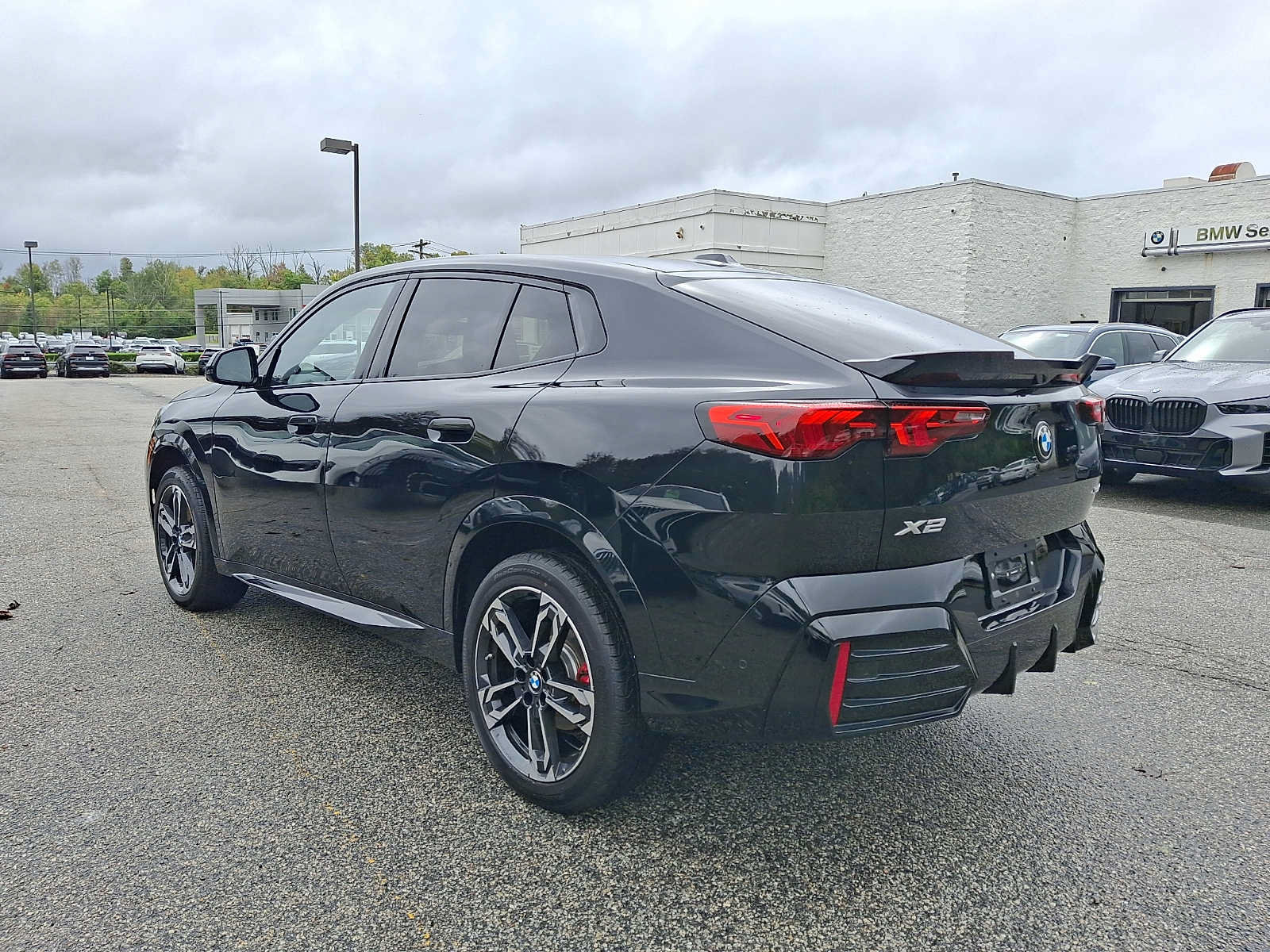 Used 2026 BMW X2 xDrive28i w/ Technology Package AWD/4WD image 4