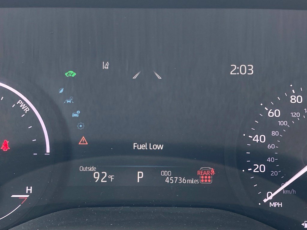 Used 2025 Toyota Sienna LE FWD image 14