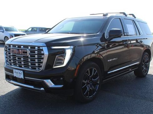 Used 2025 GMC Yukon Denali w/ Denali Reserve Package AWD/4WD image 10