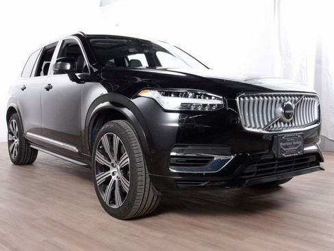 Used 2023 Volvo XC90 T8 Ultimate w/ Protection Package Premier image 3