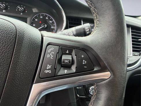 Used 2017 Buick Encore Essence w/ Experience Buick Package AWD/4WD image 27