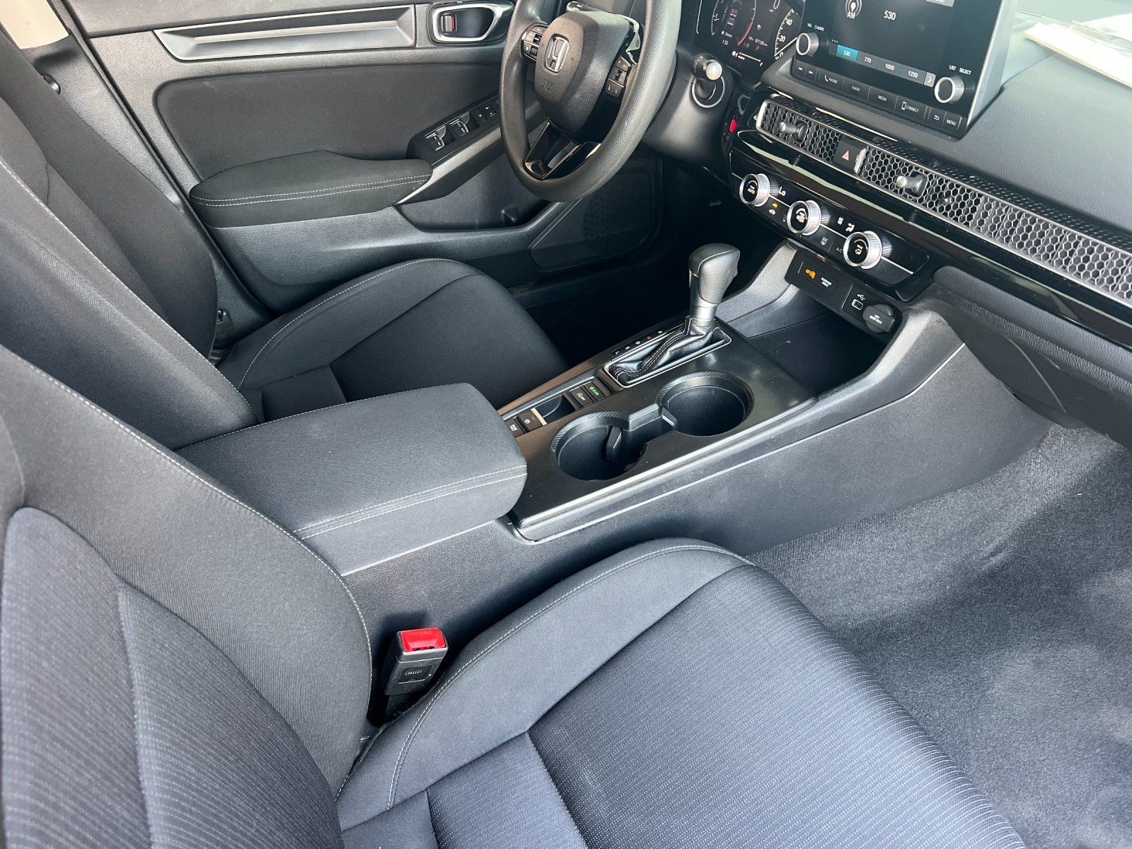 Used 2022 Honda Civic LX image 15
