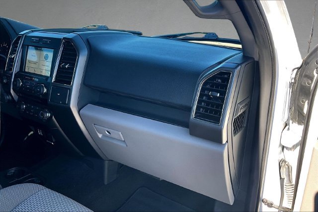Used 2018 Ford F150 XLT w/ Equipment Group 302A Luxury AWD/4WD image 12