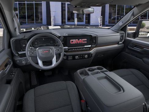 New 2026 GMC Sierra 2500 SLE image 39