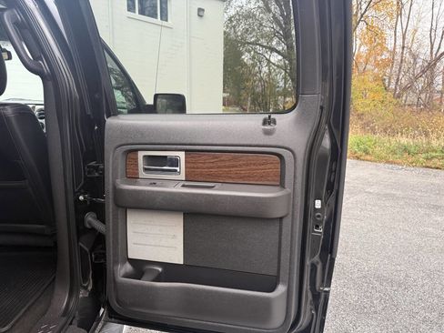 Used 2014 Ford F150 Lariat w/ Equipment Group 502A Luxury image 20