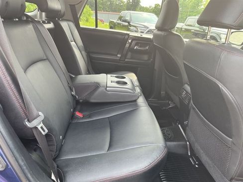 Used 2021 Toyota 4Runner TRD Off-Road Premium w/ Moonroof Package AWD/4WD image 35
