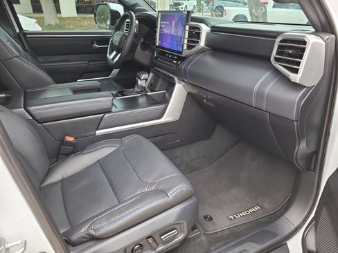 Used 2025 Toyota Tundra Platinum AWD/4WD image 25