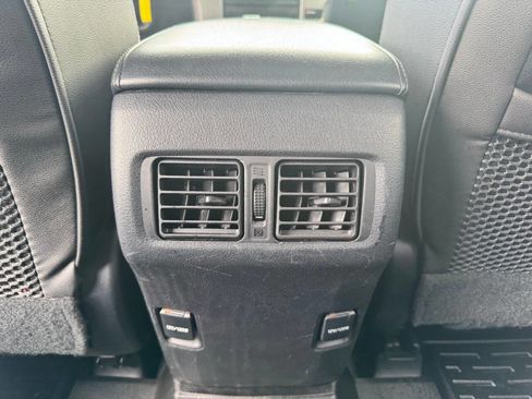 Used 2014 Toyota 4Runner SR5 Premium image 31