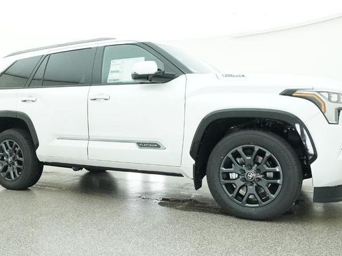 New 2026 Toyota Sequoia Platinum AWD/4WD image 11
