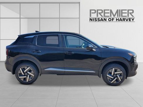 New 2026 Nissan Kicks SV FWD image 7