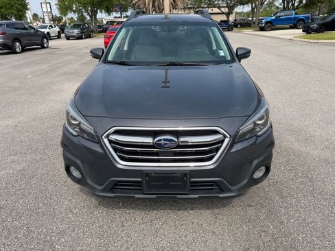 Used 2019 Subaru Outback 3.6R Limited AWD/4WD image 13