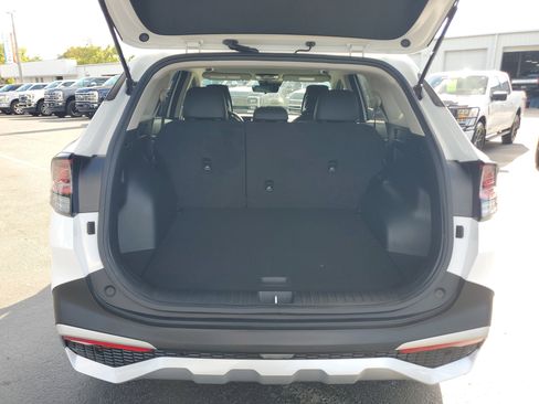 Used 2024 Kia Sportage EX image 11