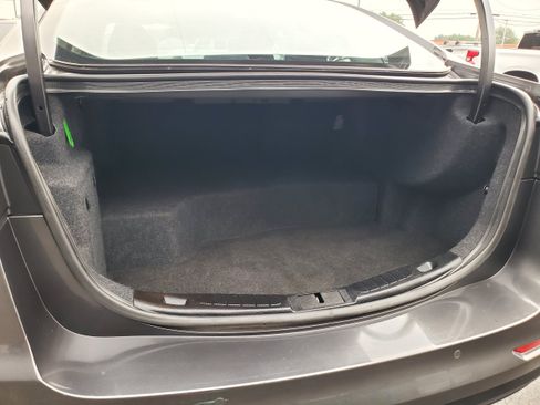 Used 2019 Ford Fusion SE FWD image 28