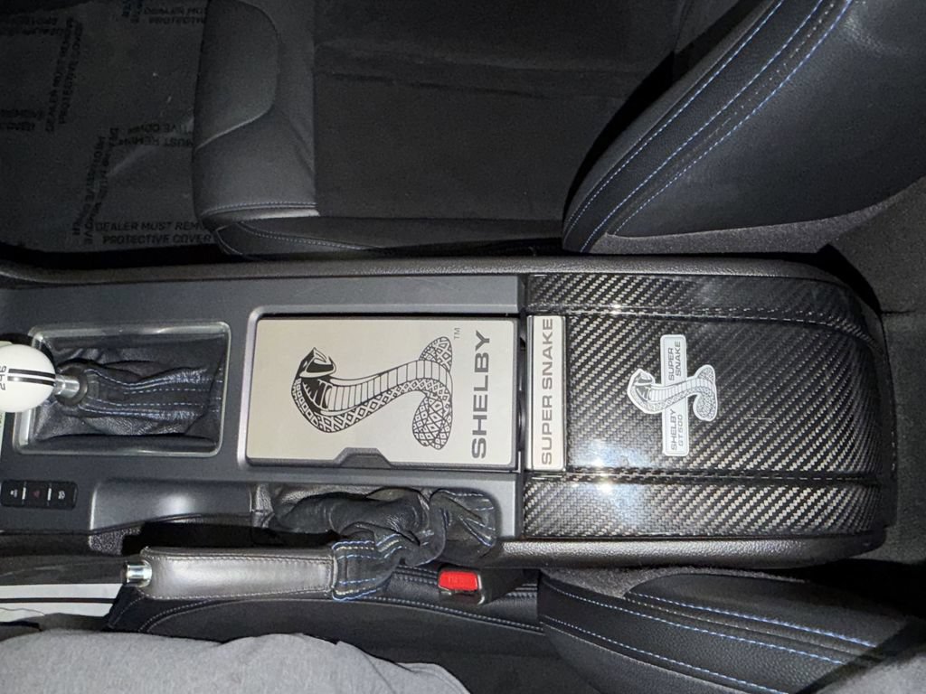 Used 2012 Ford Mustang Shelby GT500 RWD image 24