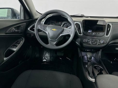 Used 2023 Chevrolet Malibu LS image 29