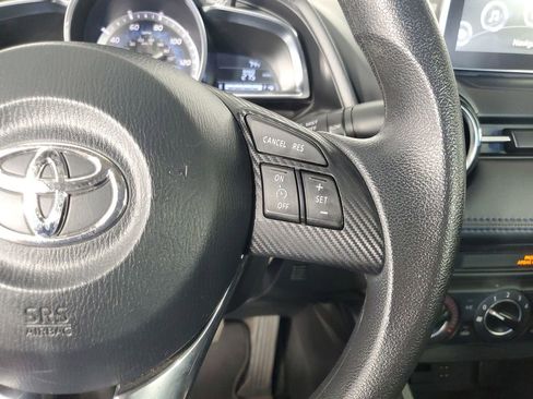 Used 2017 Toyota Yaris iA image 25